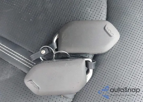 2025 Kia K5 Gt-Line z USA, uszkodzony, nr VIN KNAG64J7XS5293957